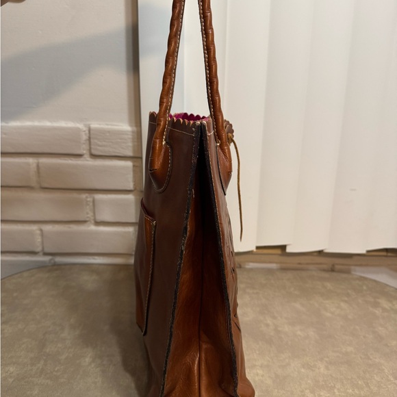 Patricia Nash Cavo Leather Tote Bag - Picture 4 of 6
